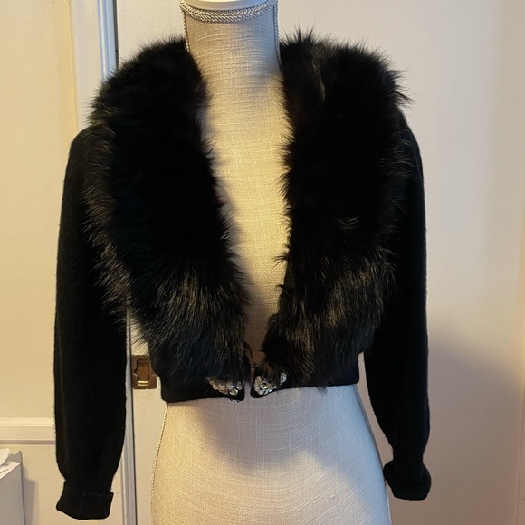 hansmade inc Sweaters - Women’s 3/4 length Wool and fur blend black crop sweater - SM